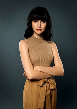 Julia Goldani Telles